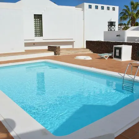 Ave Paraiso - Cozy And Sunny House Apartment